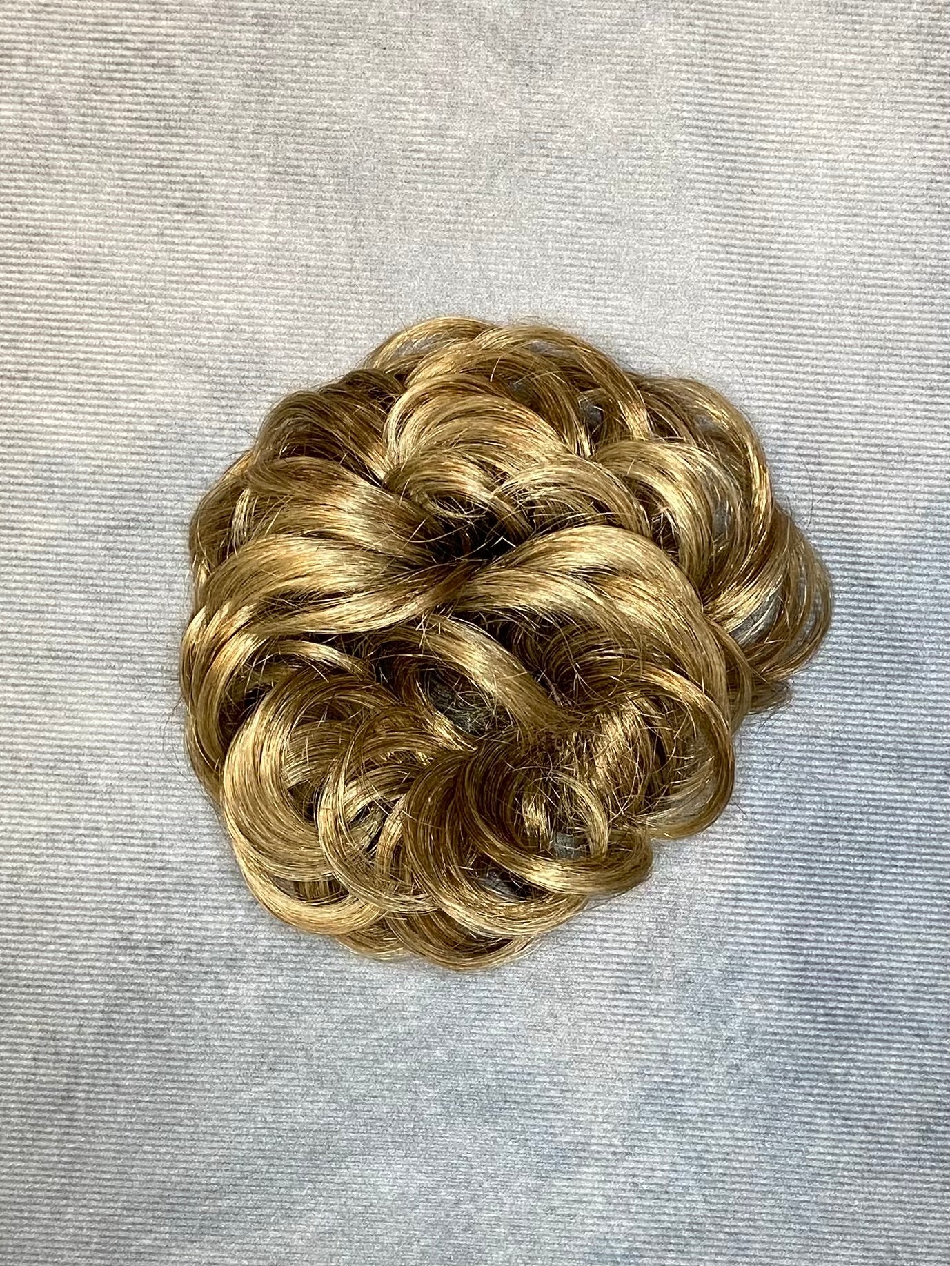 Dancer Hairdos Bun of Curls