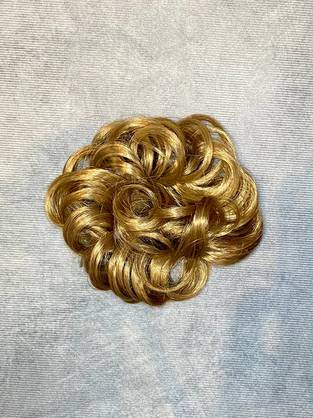 Dancer Hairdos Bun of Curls