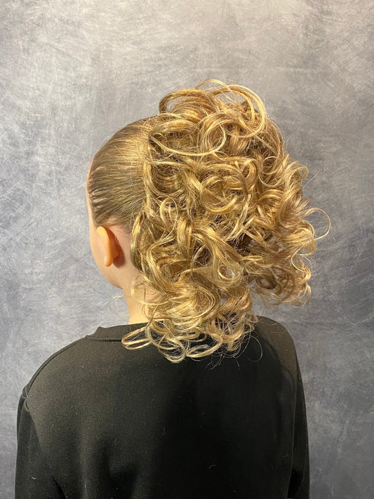 Dancer Hairdos Long Loose Curls